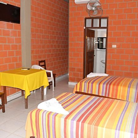 Hotel Ambaibo Rurrenabaque Esterno foto