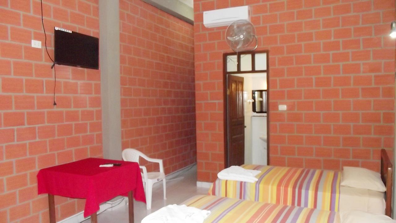 Hotel Ambaibo Rurrenabaque Esterno foto