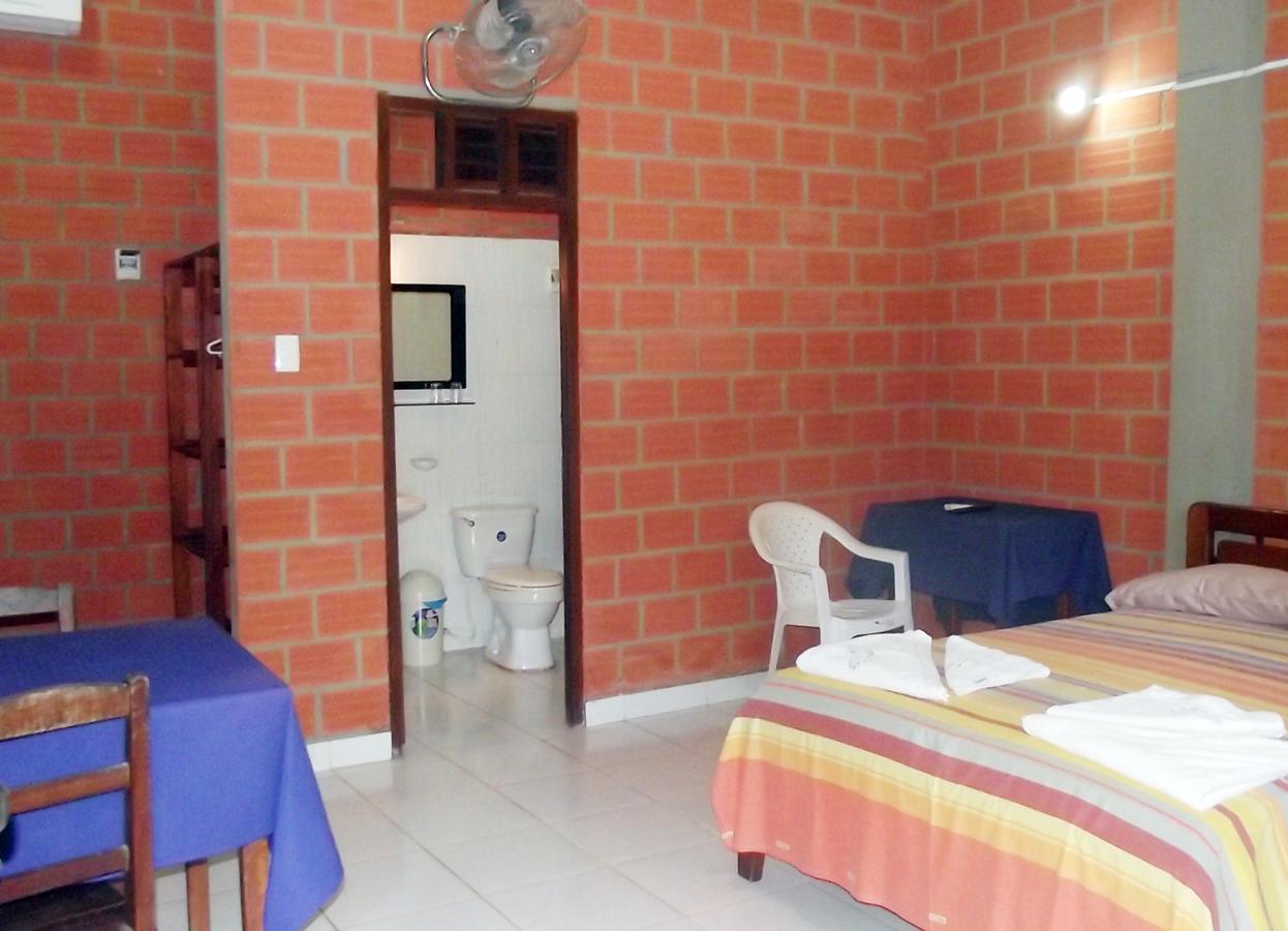 Hotel Ambaibo Rurrenabaque Esterno foto